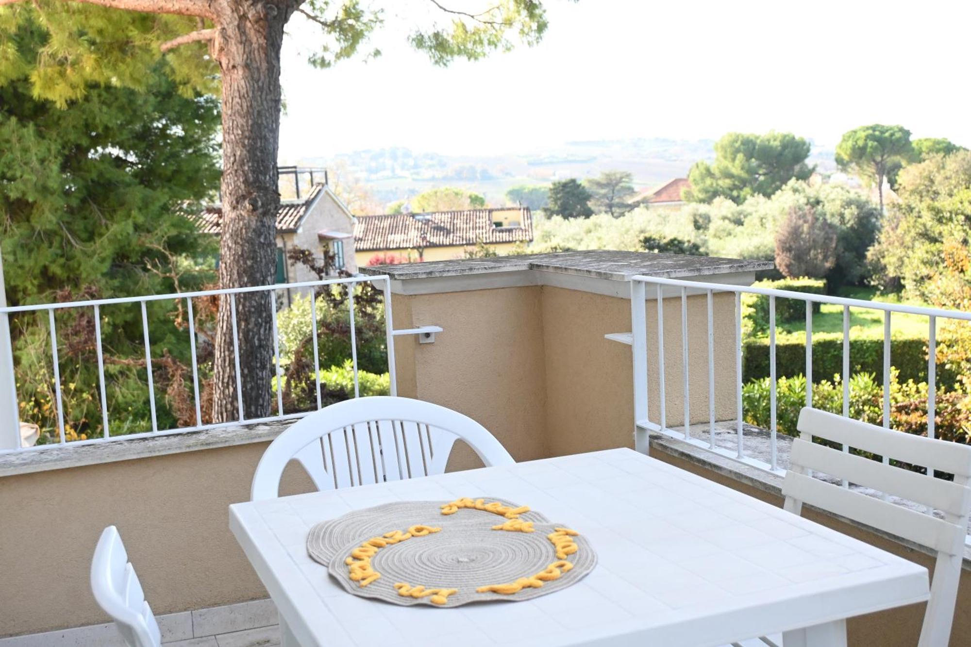 N185 - Numana, Meraviglioso Trilocale Con Terrazzo E Piscina Exterior foto